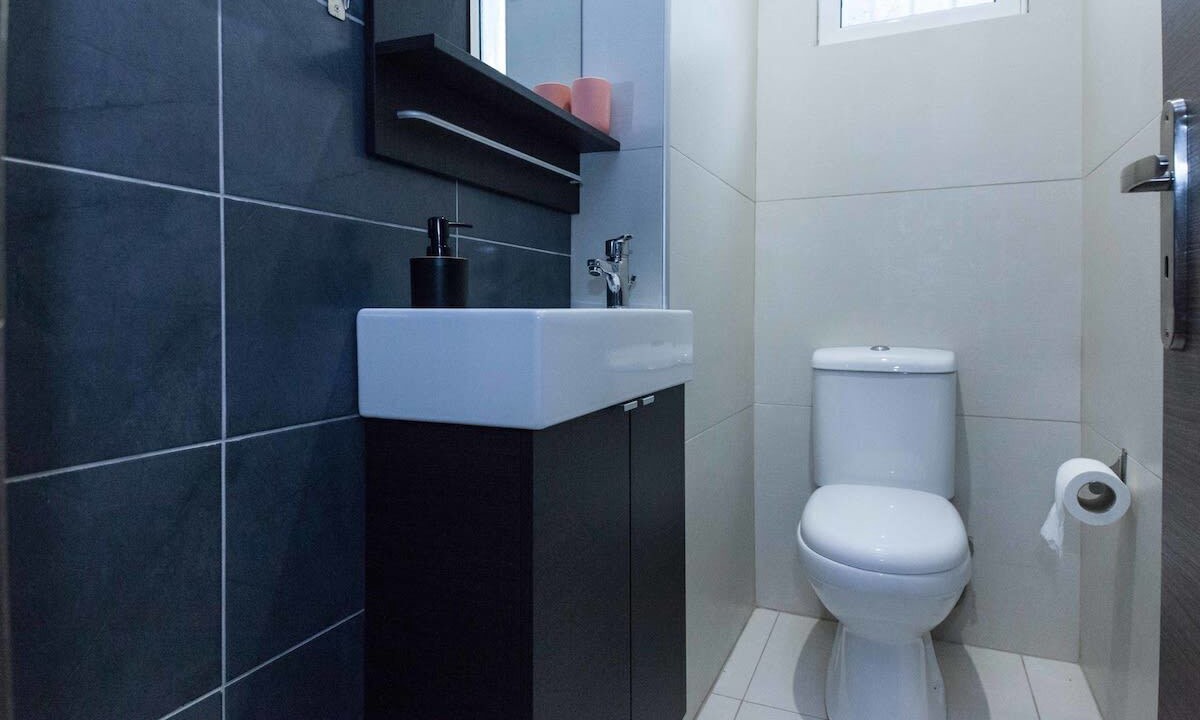 Photo of Bathroom in Kallithea