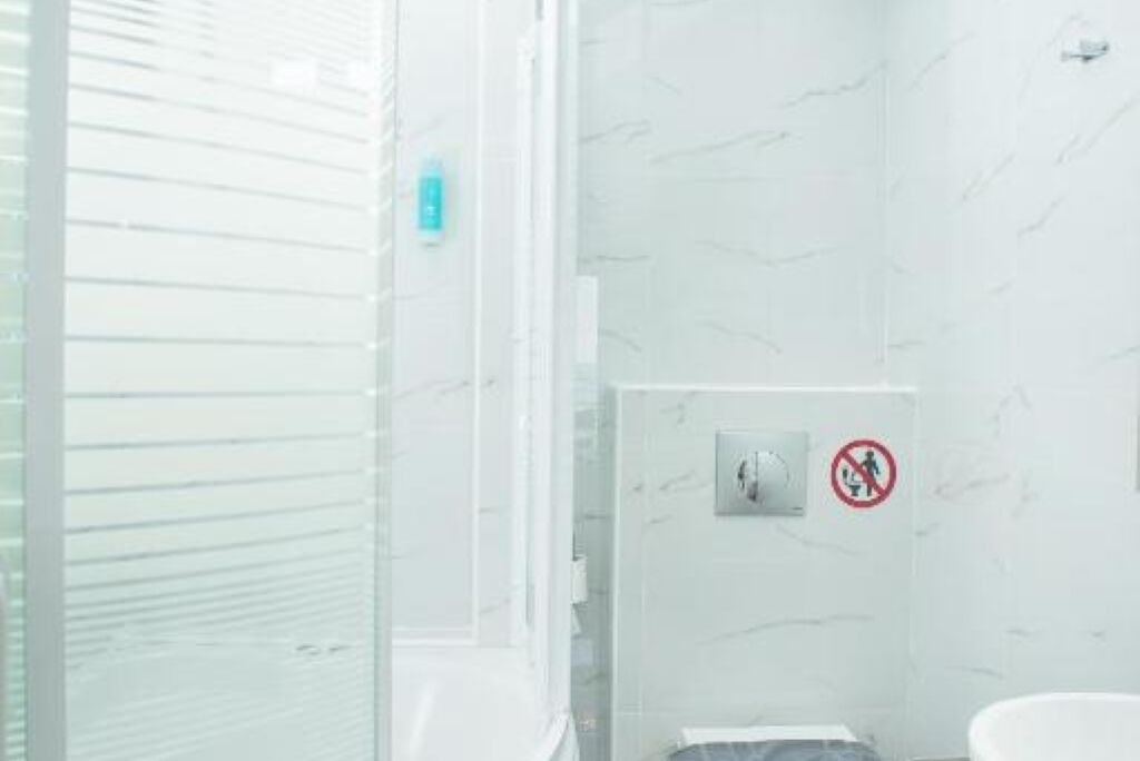 Photo of Bathroom in Perea