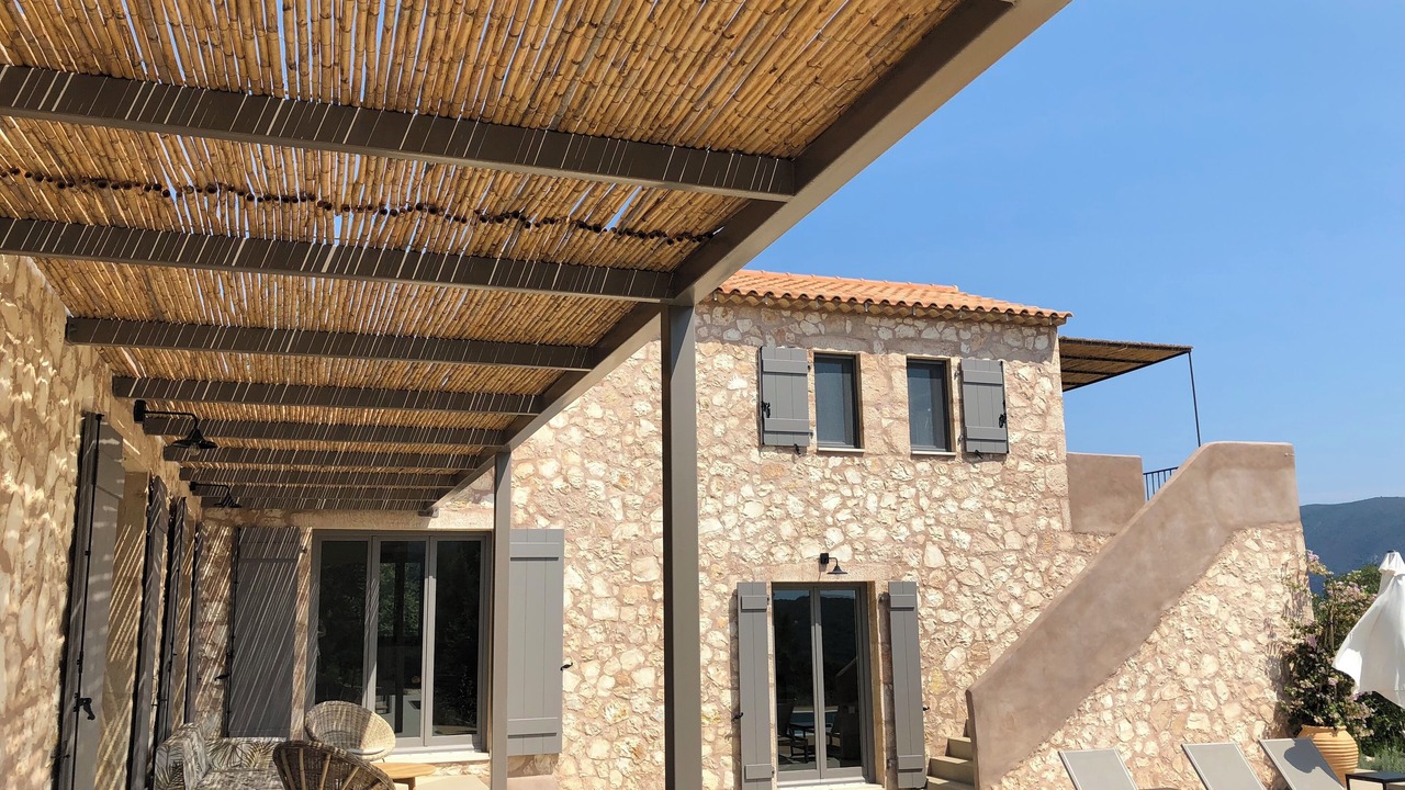 Photo of Patio Balcony in Evreti