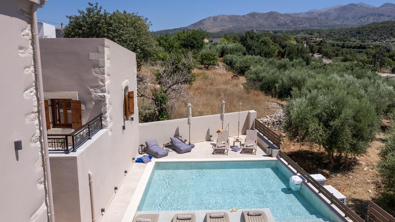 Photo of Outdoor in Damavolos