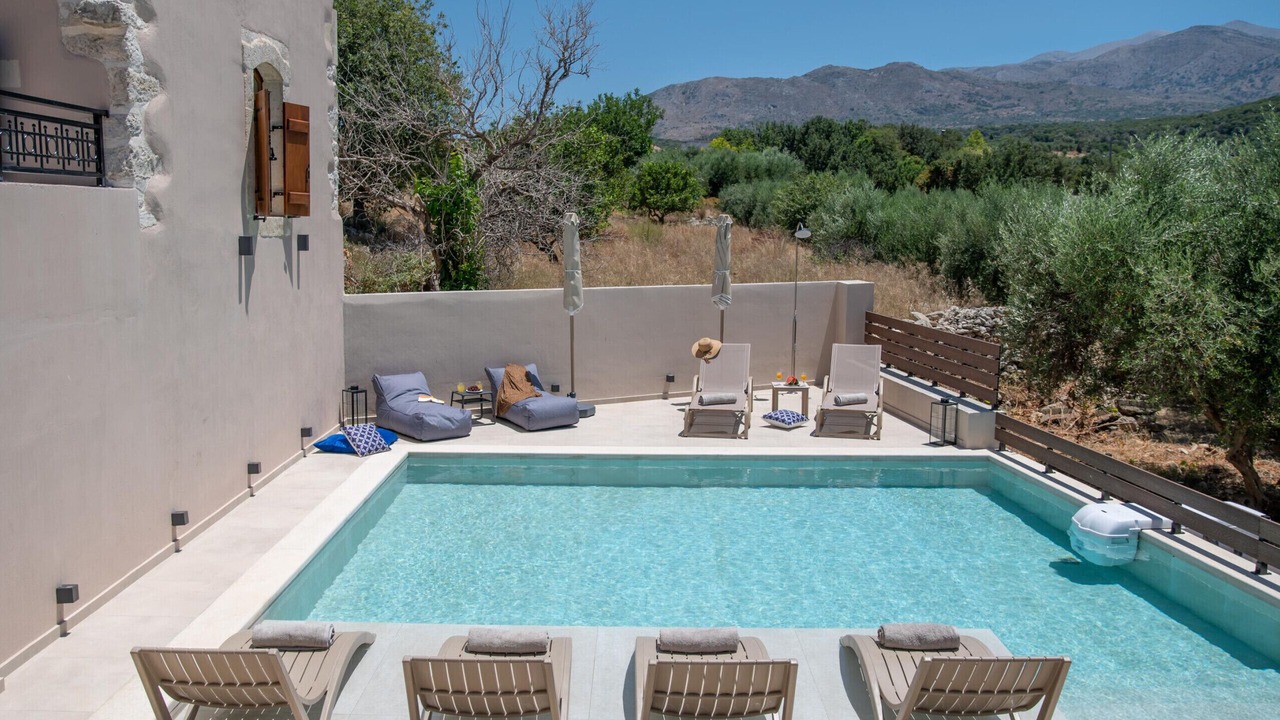 Photo of Outdoor in Damavolos