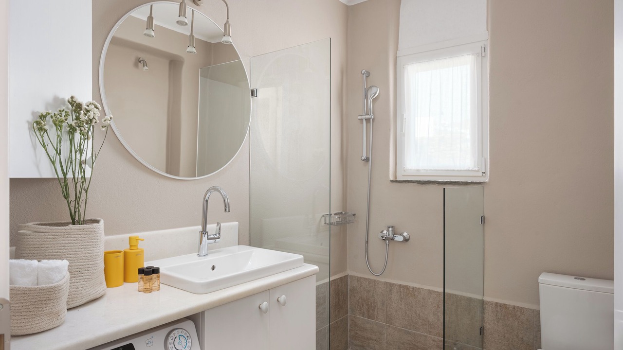 Photo of Bathroom in Tinos Town