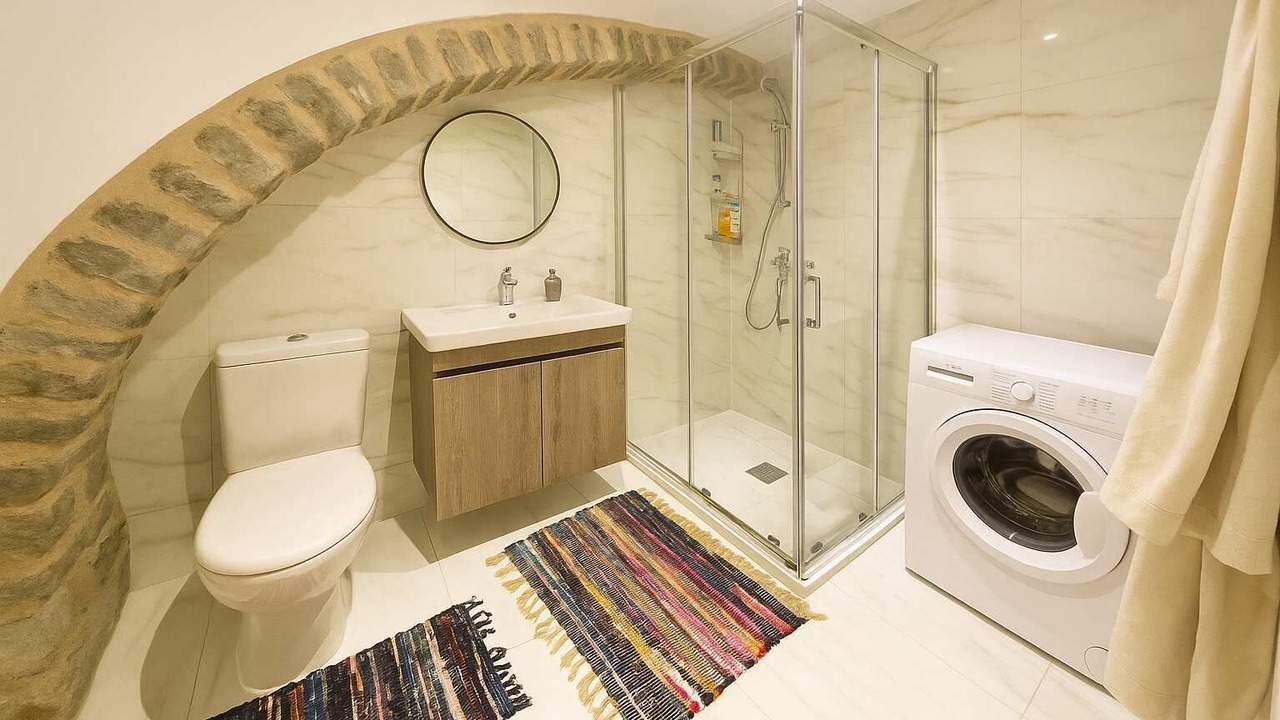 Photo of Bathroom in Olympi