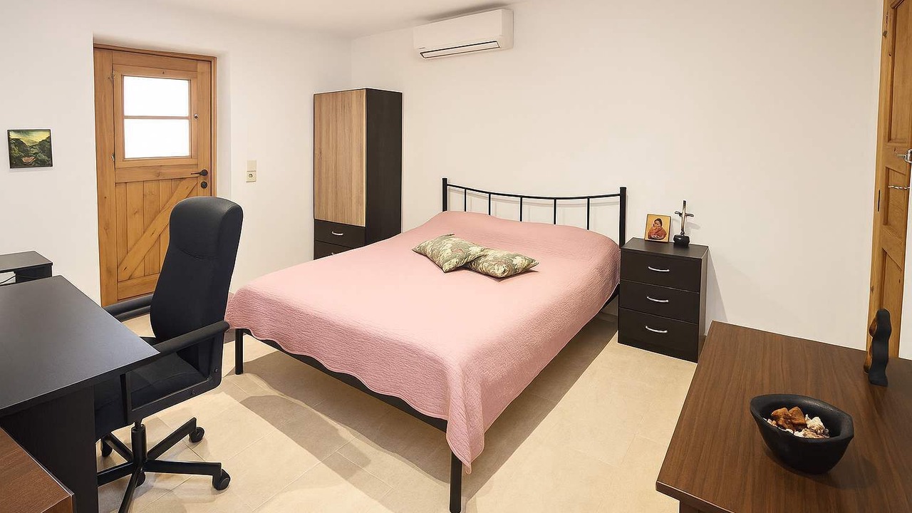 Photo of Others in Olympi