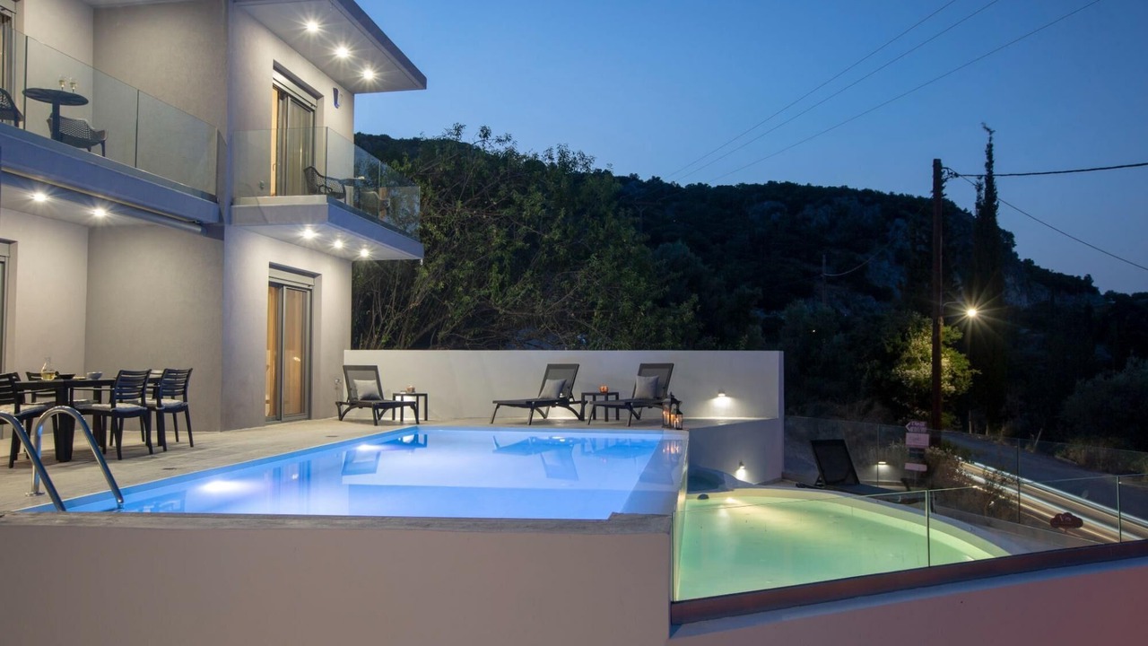 Photo of Bedroom in Apolpaina