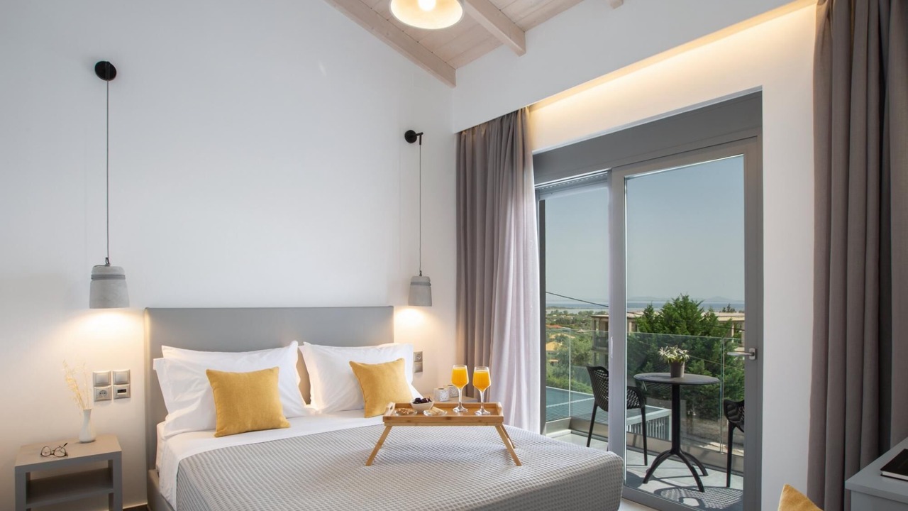 Photo of Bedroom in Apolpaina