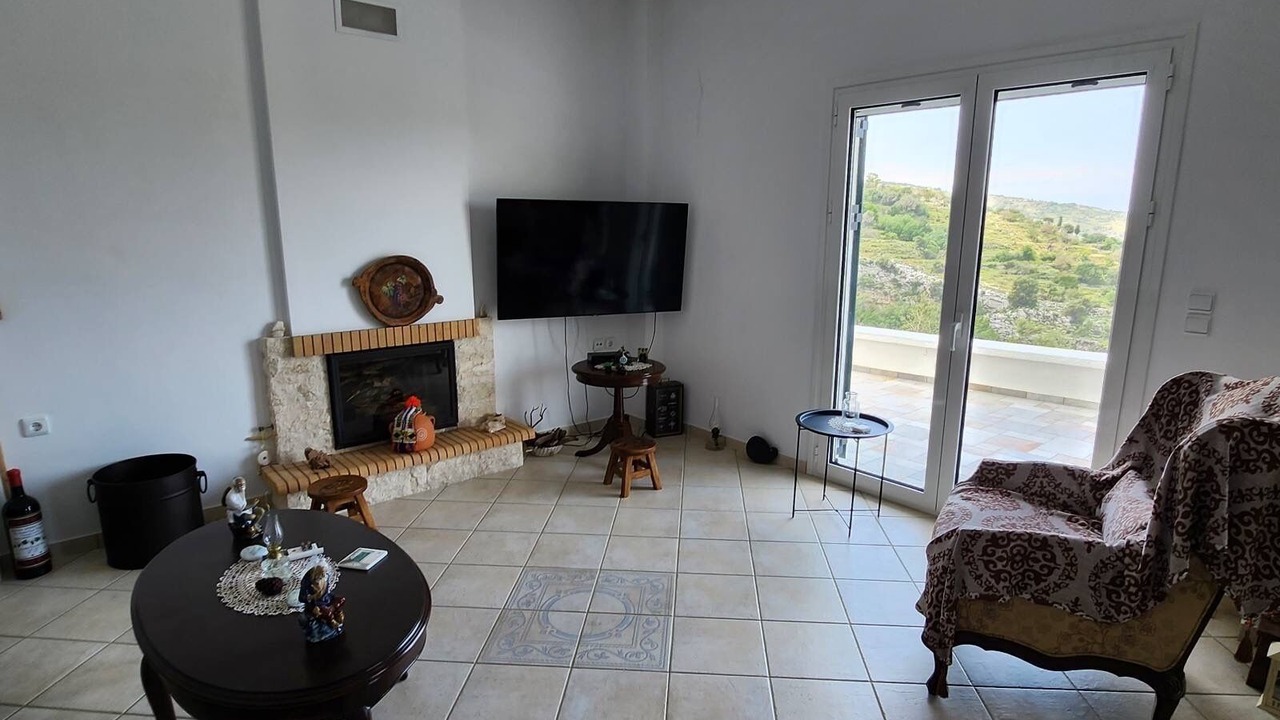 Photo of Livingroom in Evdilos
