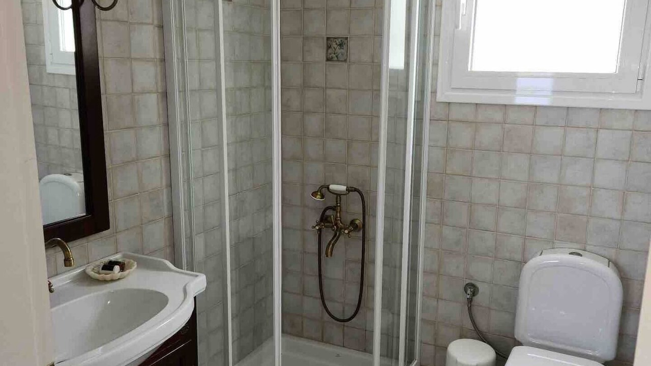 Photo of Bathroom in Evdilos