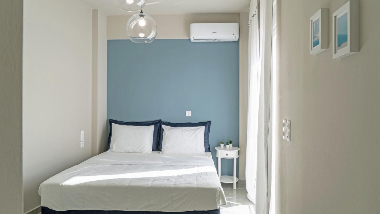 Photo of Bedroom in Analipsi