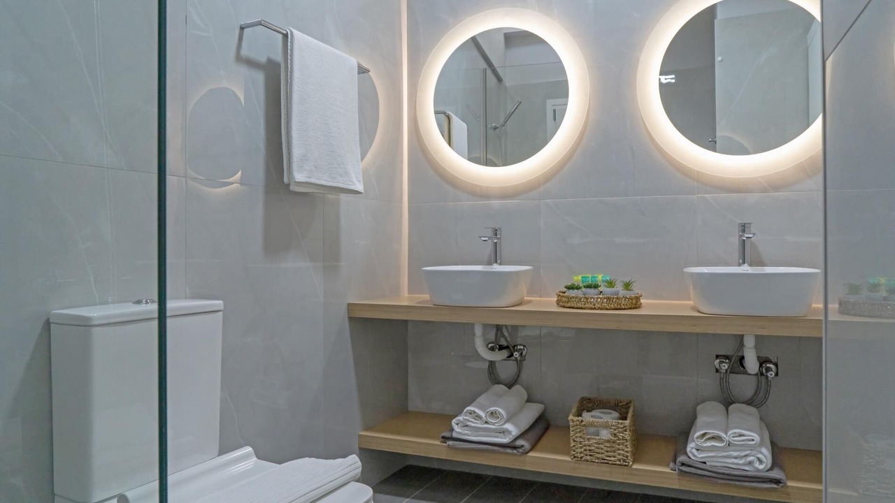 Photo of Bathroom in Analipsi