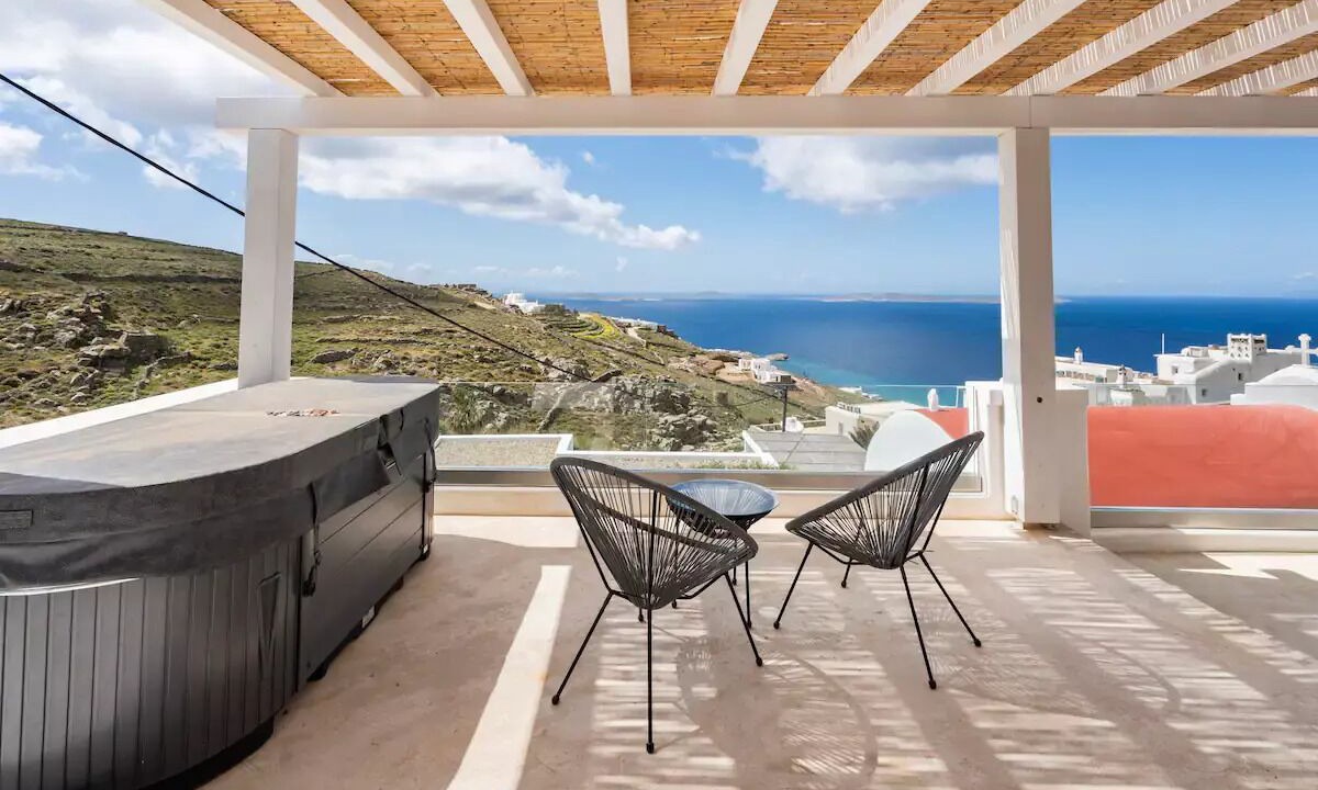 Photo of Patio Balcony in Faros Armenistis