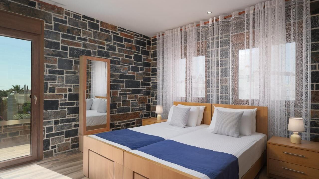 Photo of Bedroom in Kato Gouves