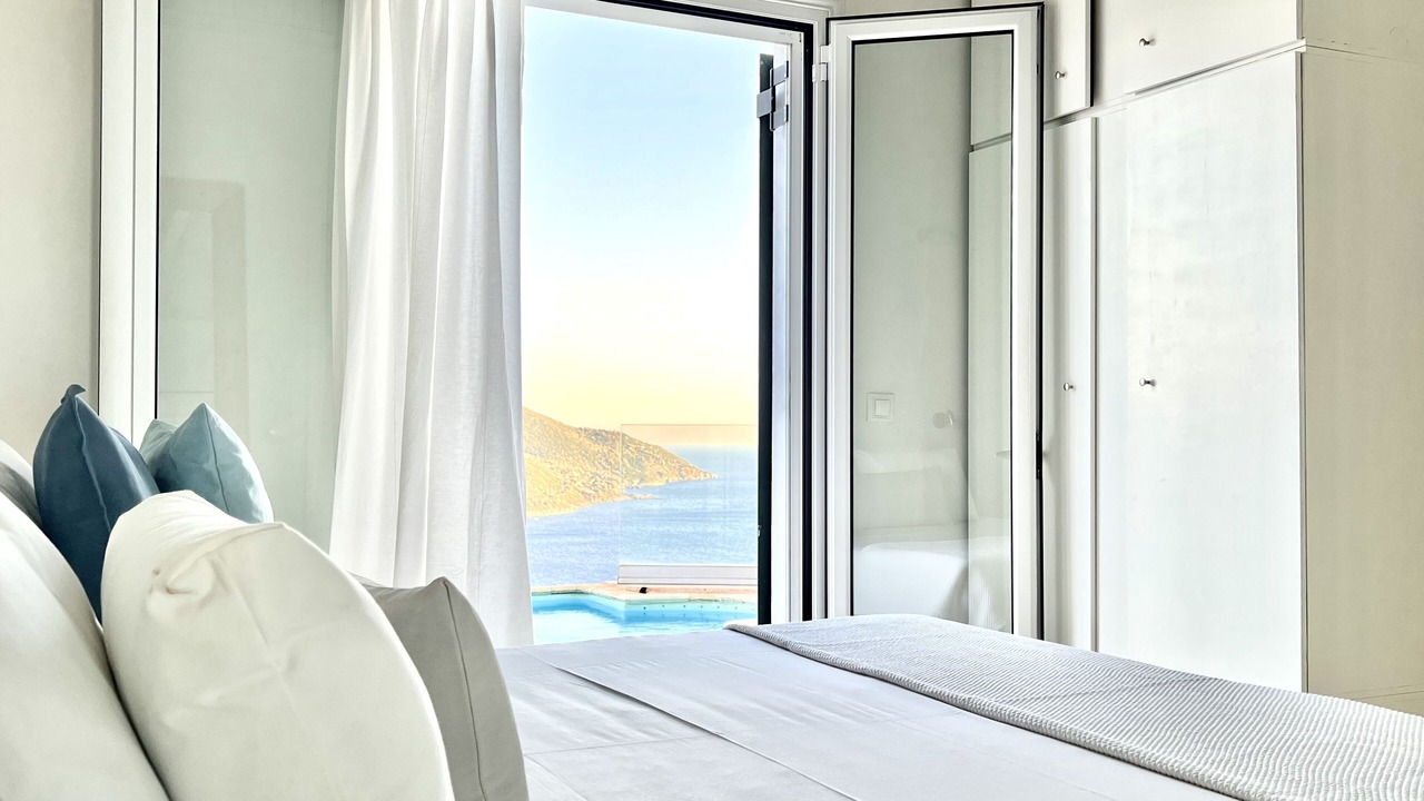Photo of Bedroom in Evgiros