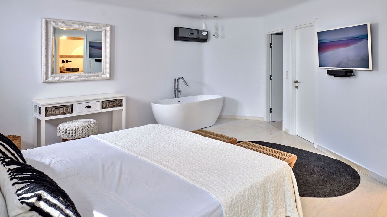 Photo of Bedroom in Pounta