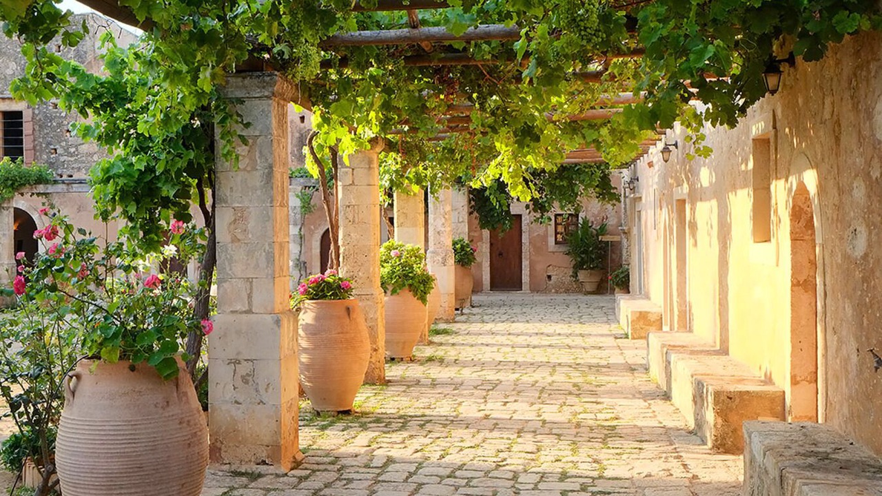 Photo of Outdoor in Amnatos