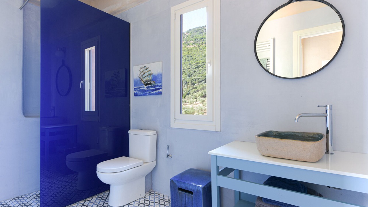 Photo of Bathroom in Aetos