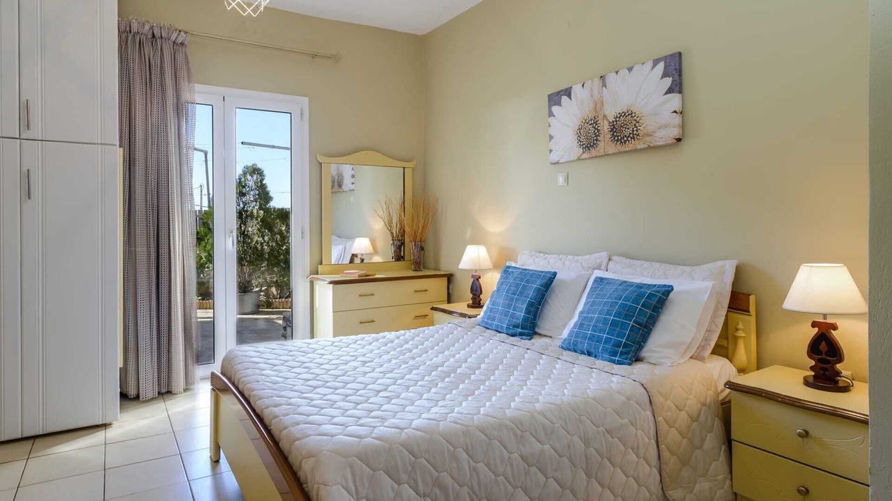 Photo of Bedroom in Mousata