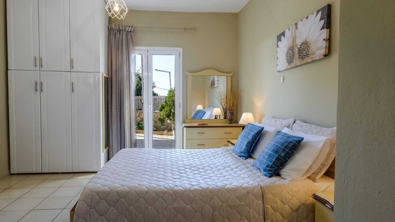 Photo of Bedroom in Mousata