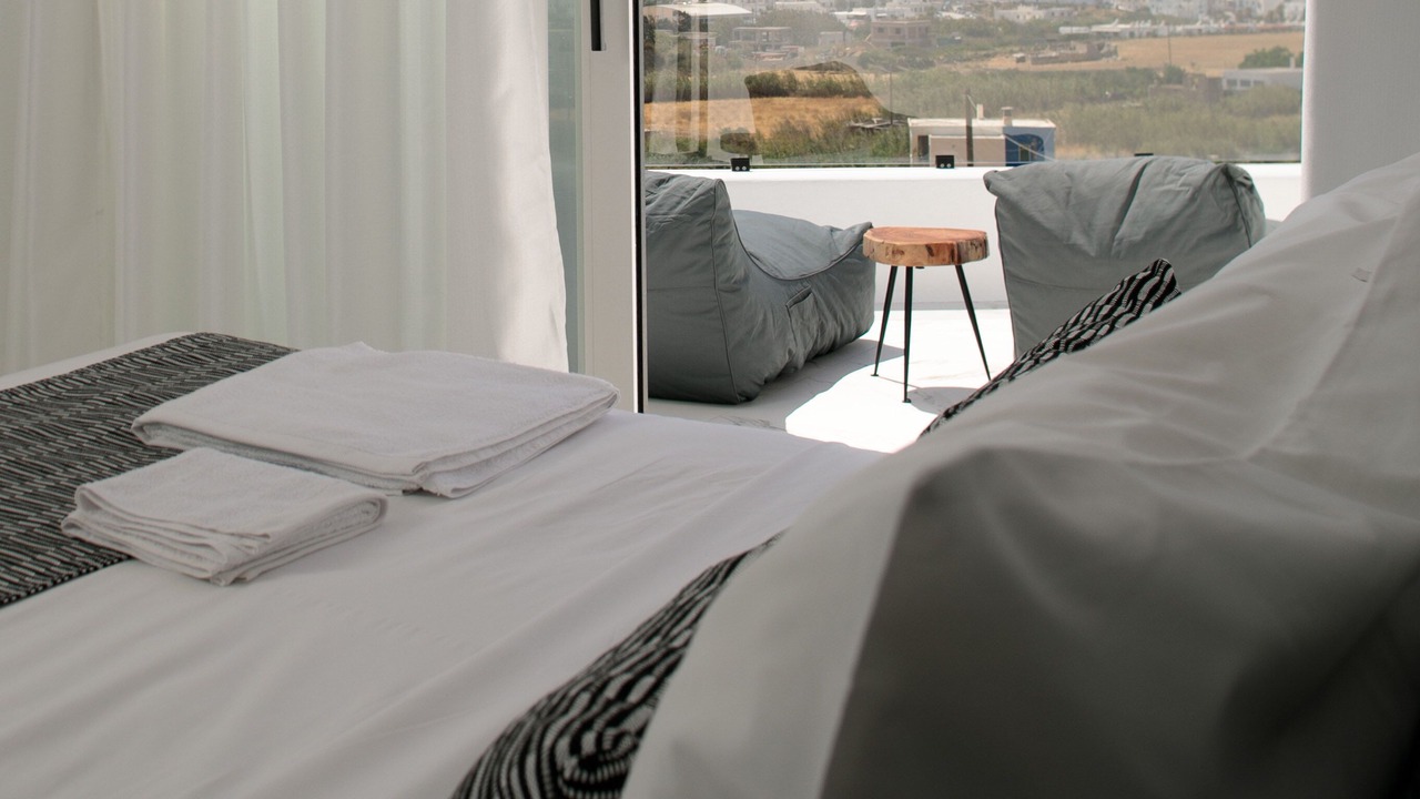 Photo of Bedroom in Milopotas