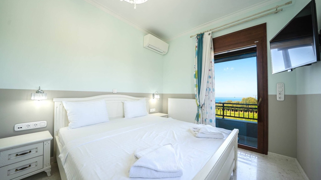 Photo of Bedroom in Filaki