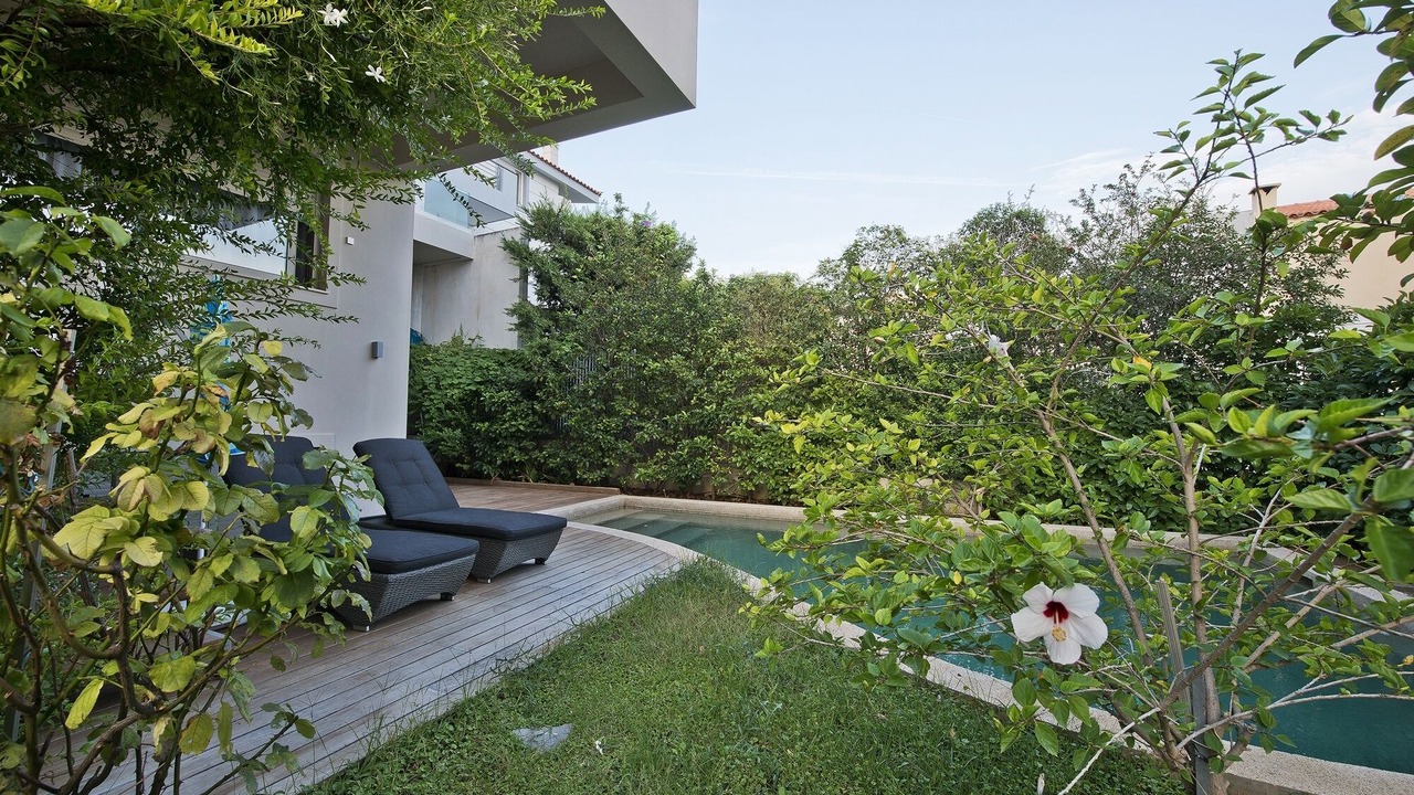 Photo of Patio Balcony in Vari