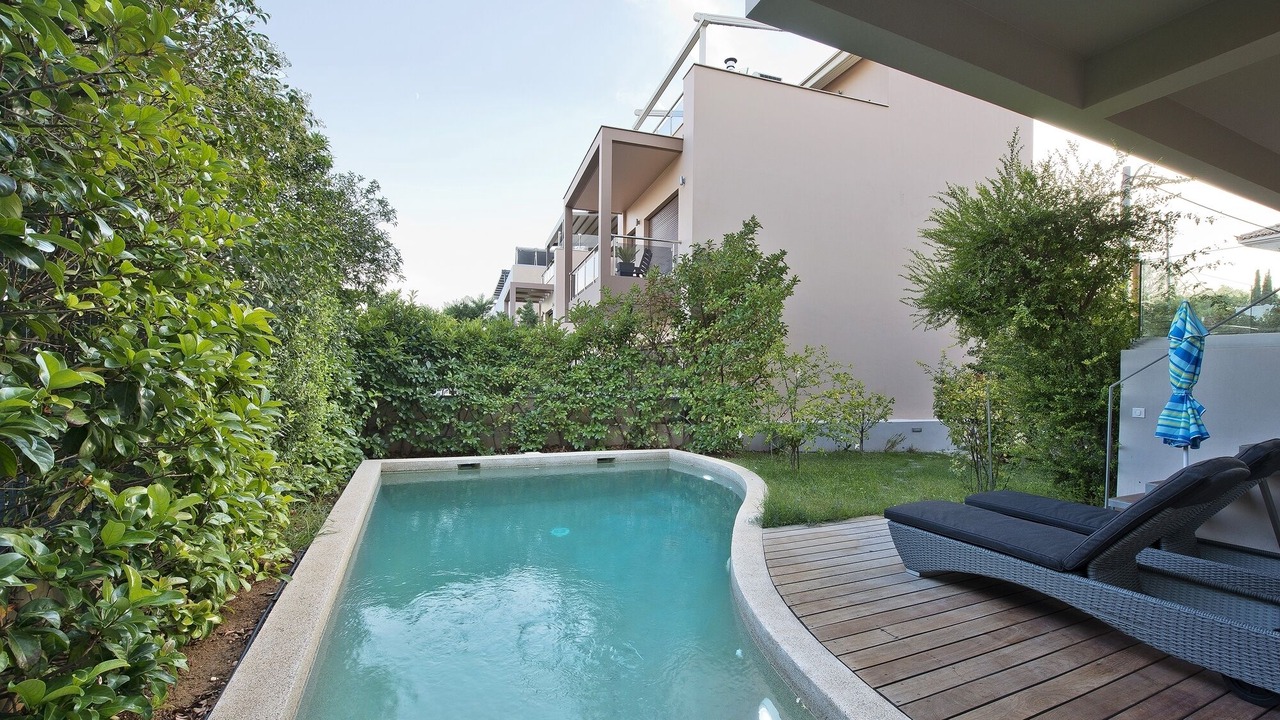 Photo of Outdoor in Vari