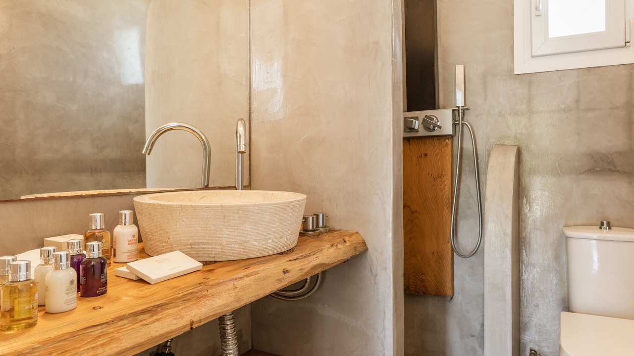 Photo of Bathroom in Kato Fellos