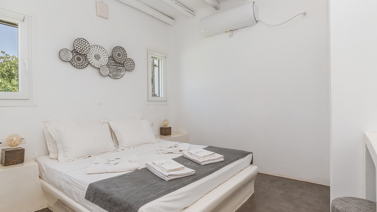 Photo of Bedroom in Kato Fellos