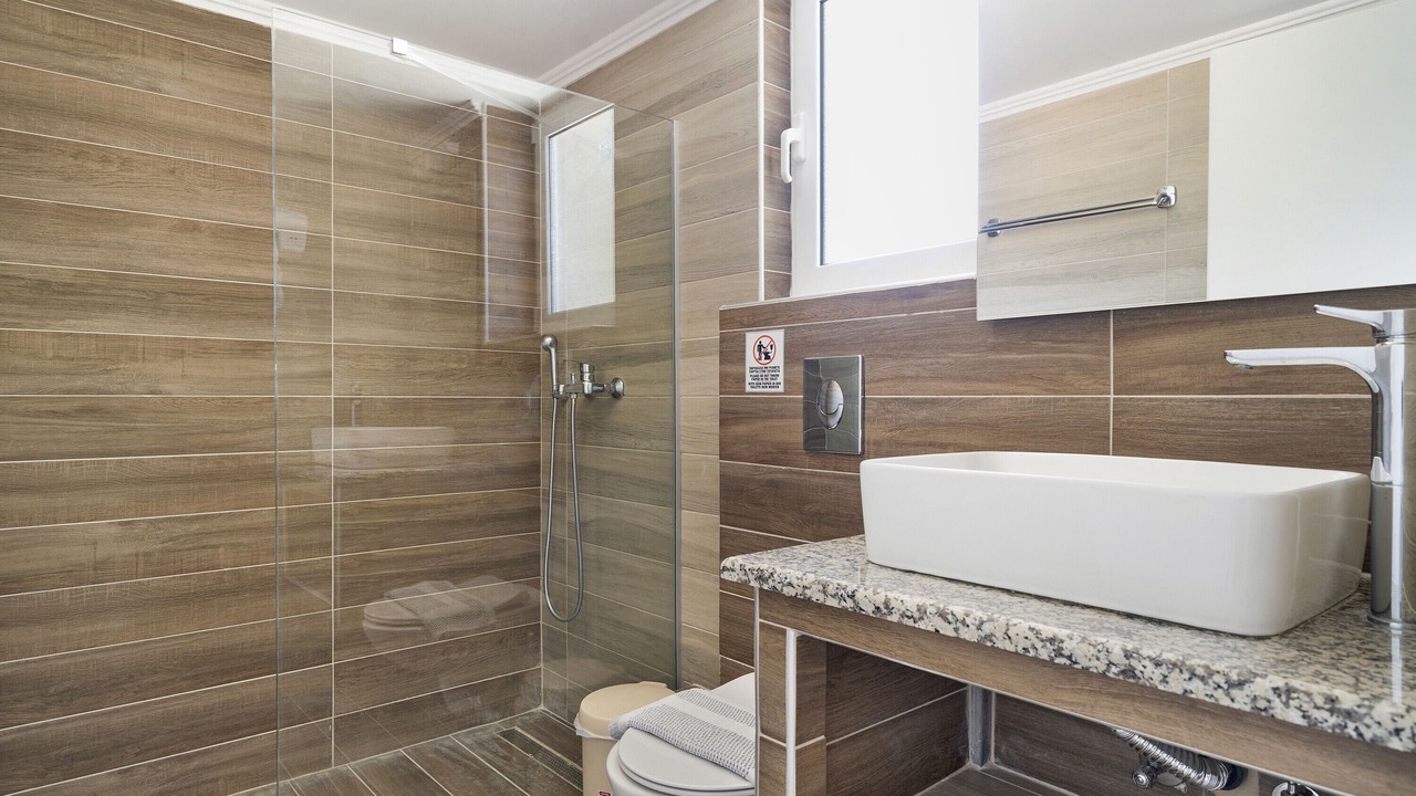 Photo of Bathroom in Kaminarata