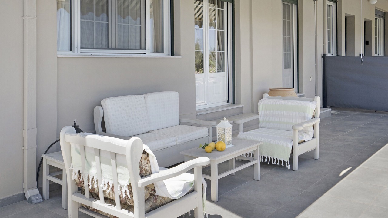 Photo of Patio Balcony in Kaminarata