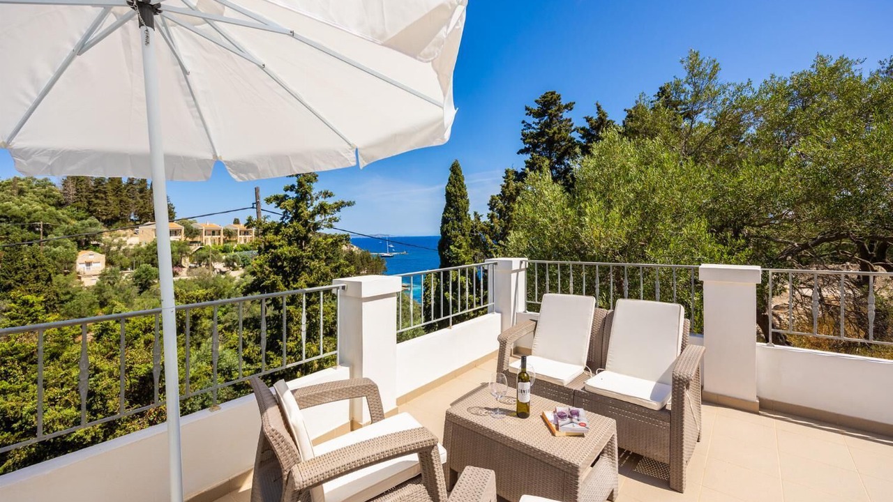 Photo of Others in Longos