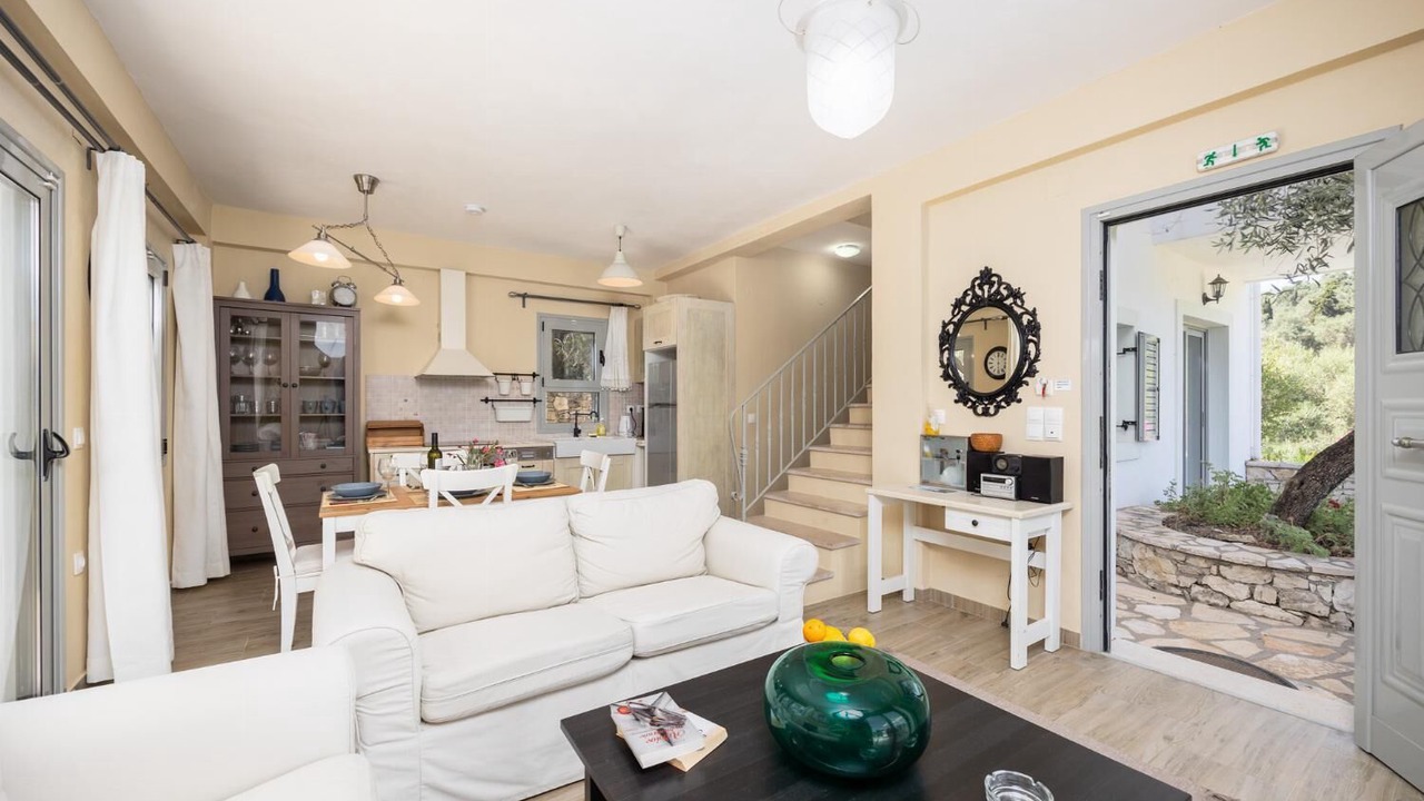 Photo of Bedroom in Longos