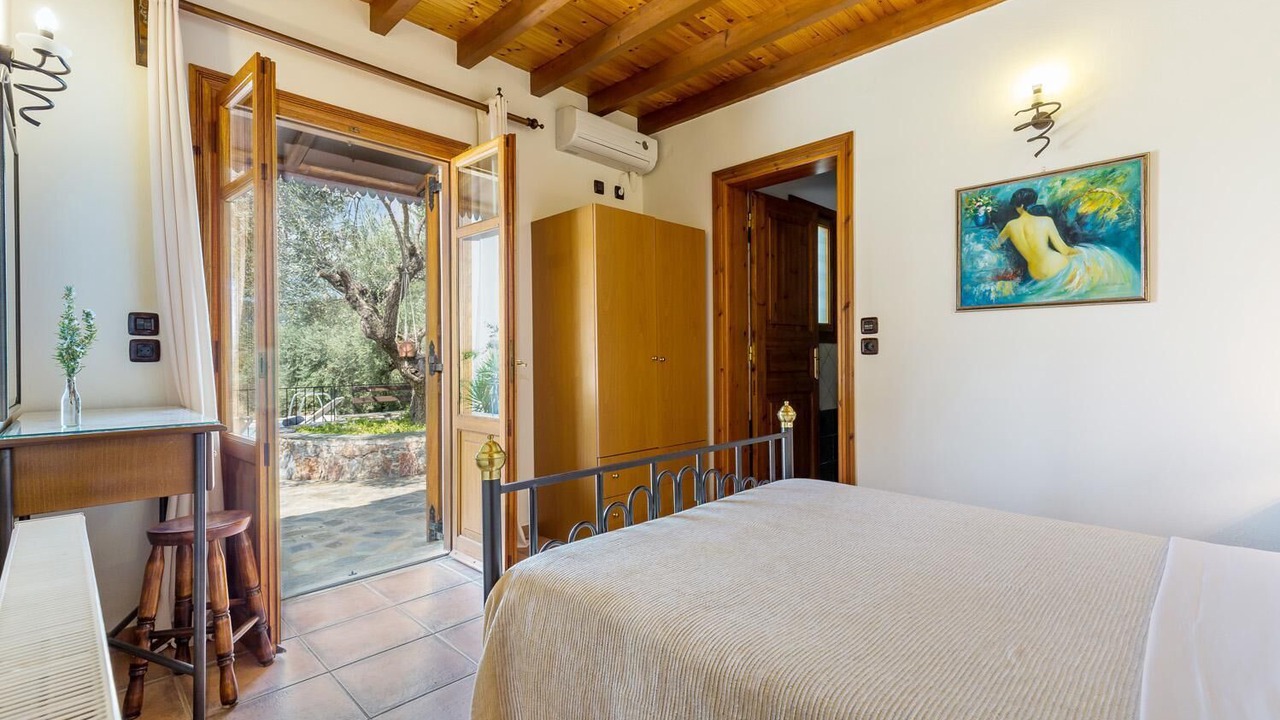 Photo of Bedroom in Skopelos