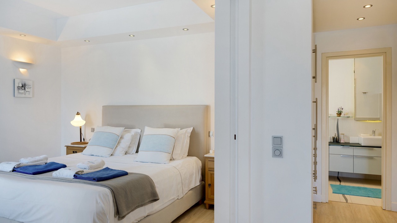 Photo of Bedroom in Syros