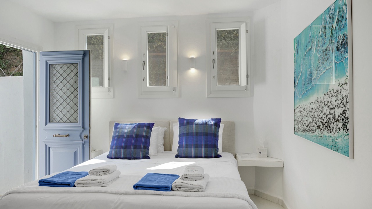 Photo of Bedroom in Syros