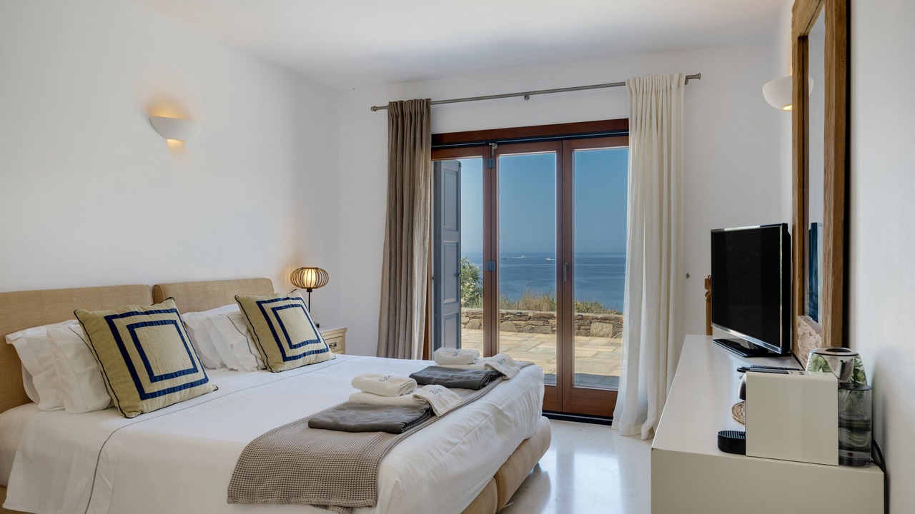 Photo of Bedroom in Syros