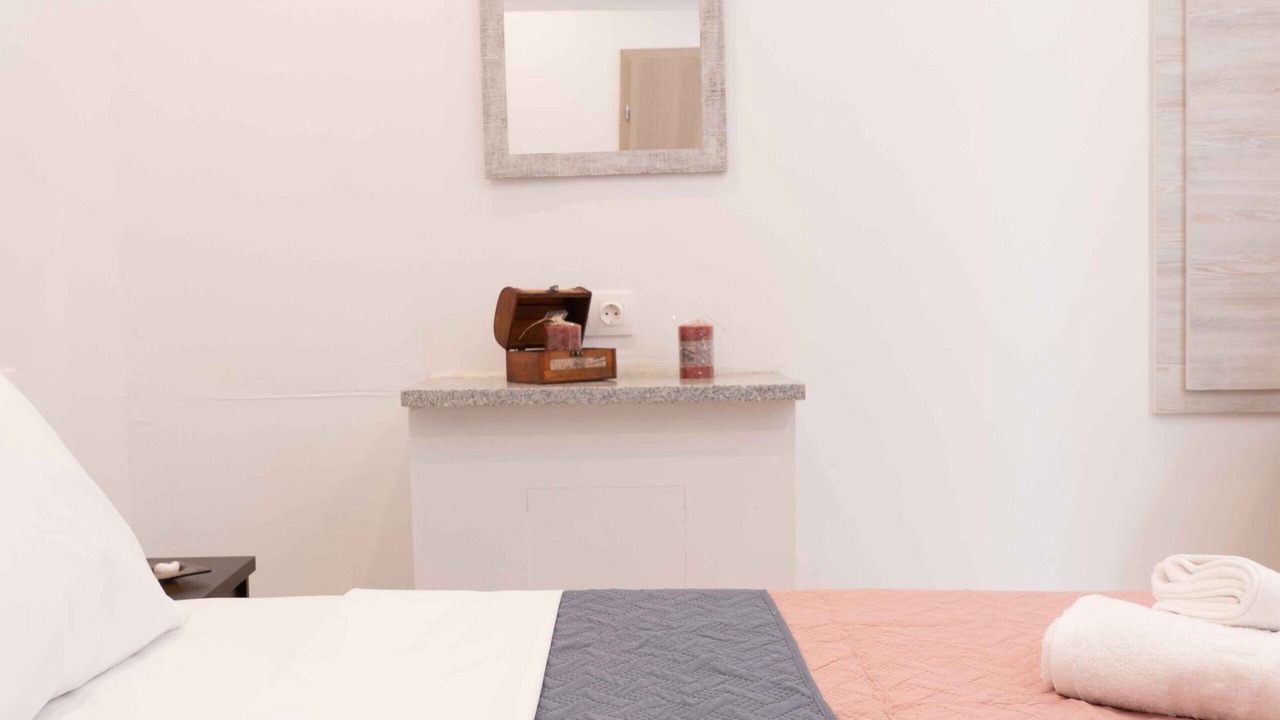 Photo of Bedroom in Mires