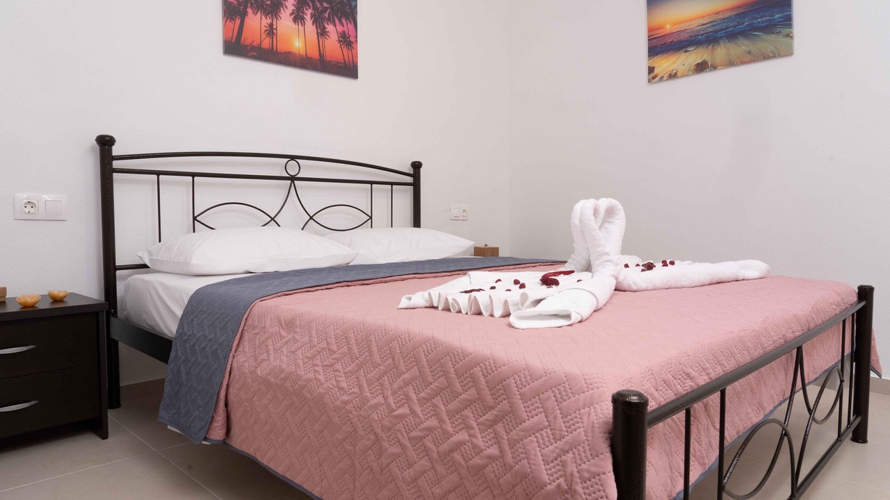 Photo of Bedroom in Mires
