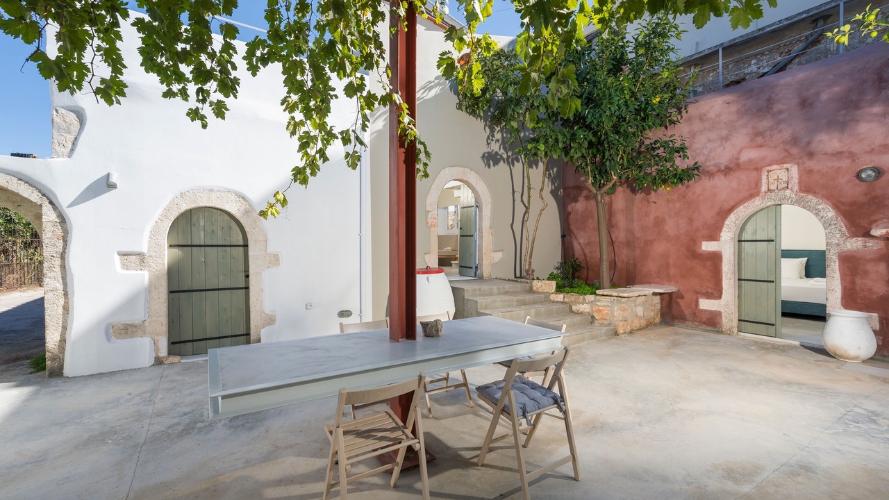 Photo of Outdoor in Sternes