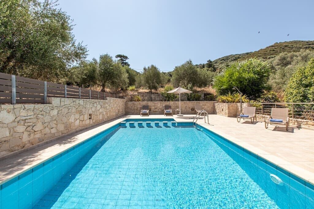 Photo of Outdoor in Vatolakkos