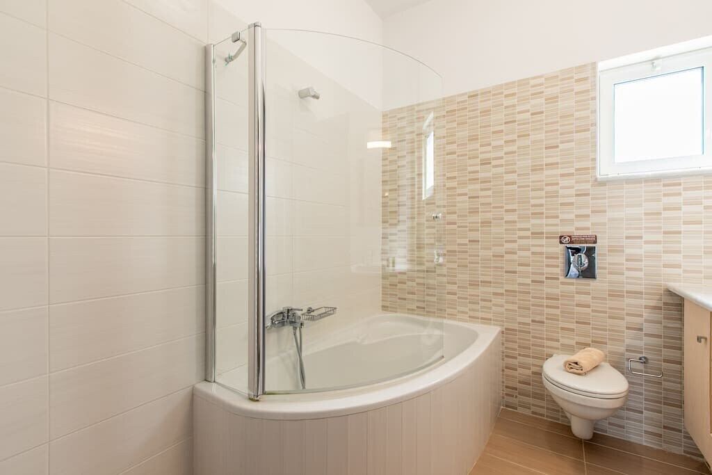 Photo of Bathroom in Vatolakkos