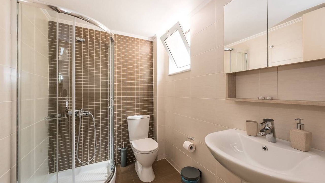 Photo of Bathroom in Vatolakkos