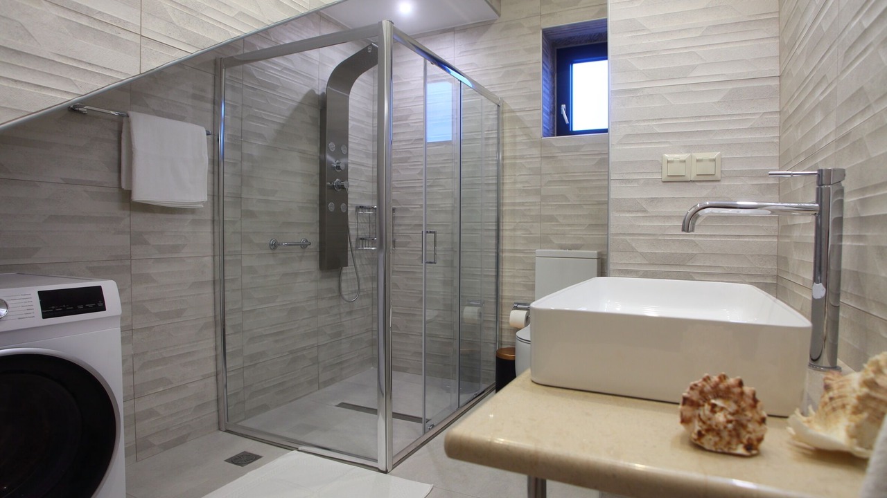 Photo of Bathroom in Nikiana