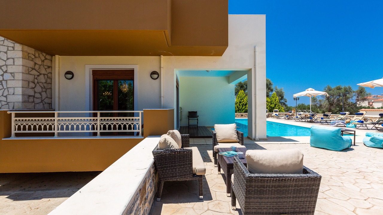 Photo of Patio Balcony in Viranepiskopi