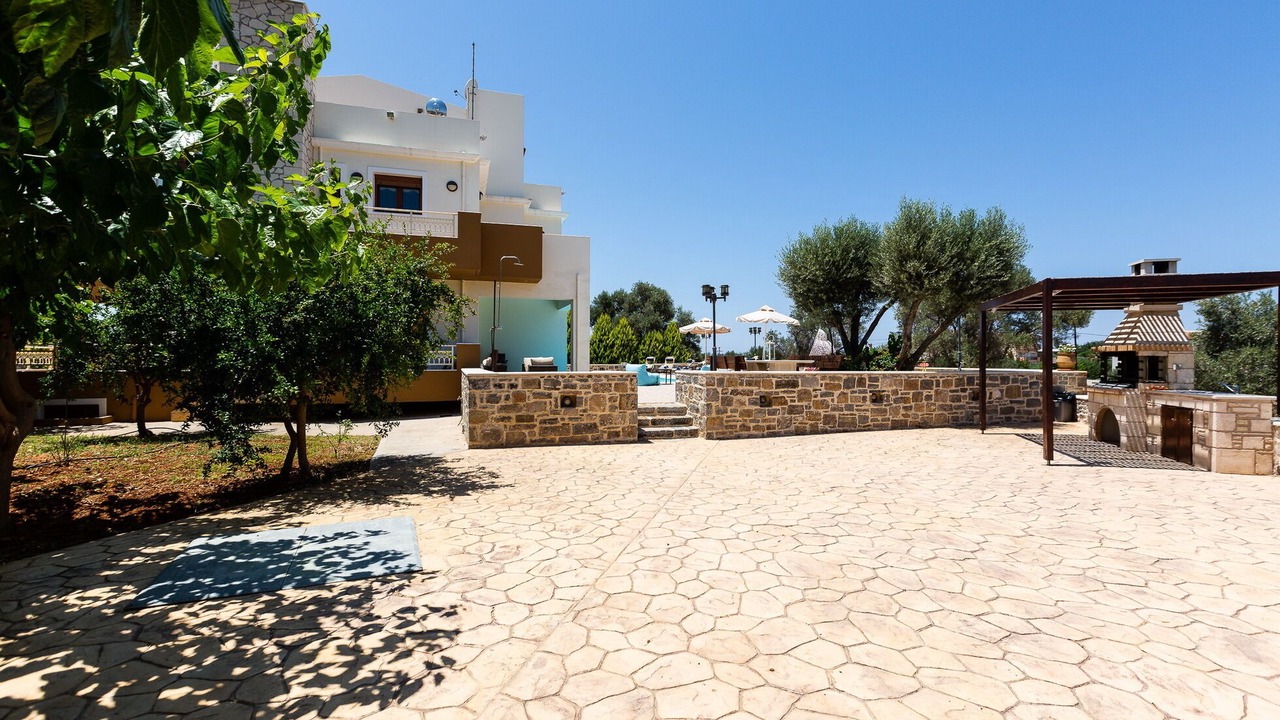 Photo of Patio Balcony in Viranepiskopi