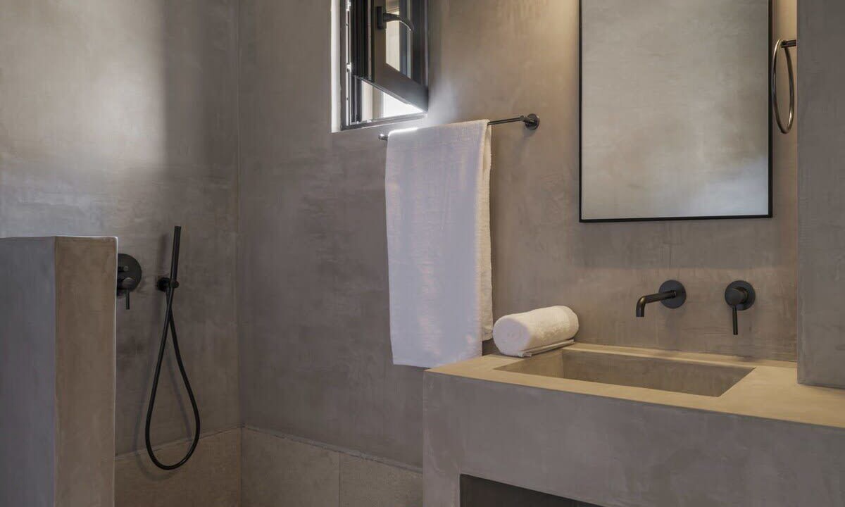 Photo of Bathroom in Faistos