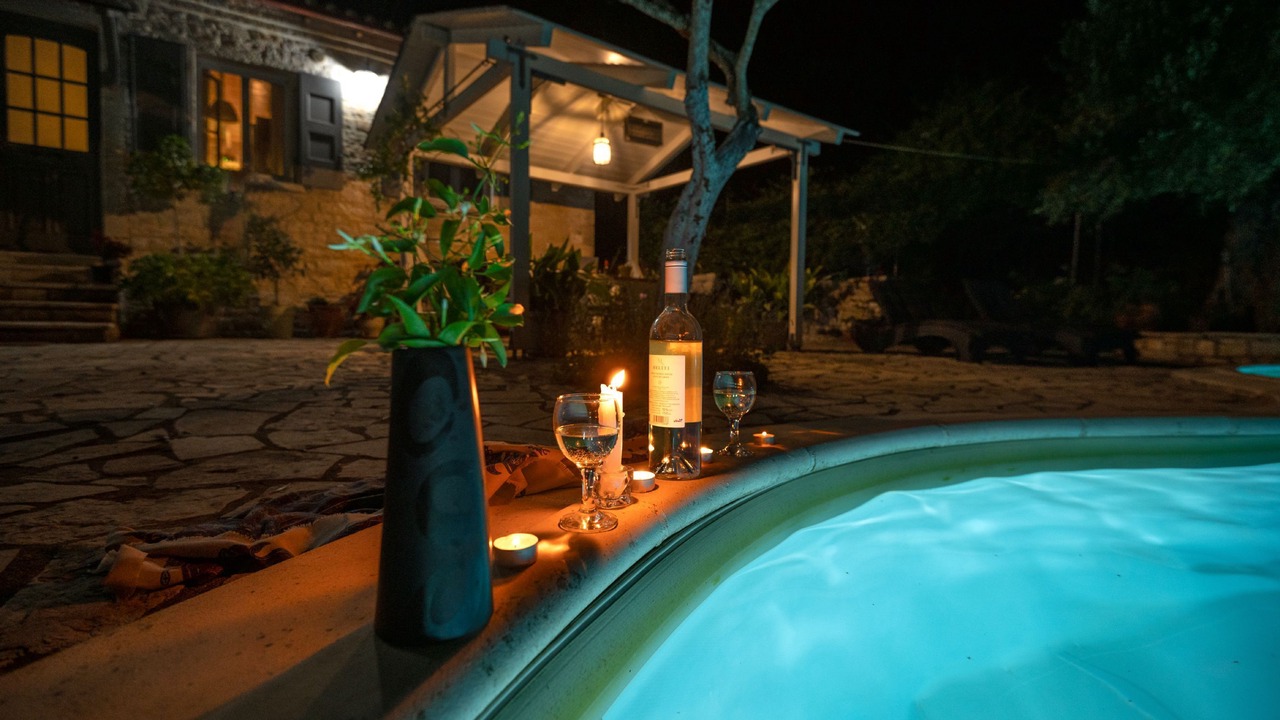 Photo of Outdoor in Mpogdanatika