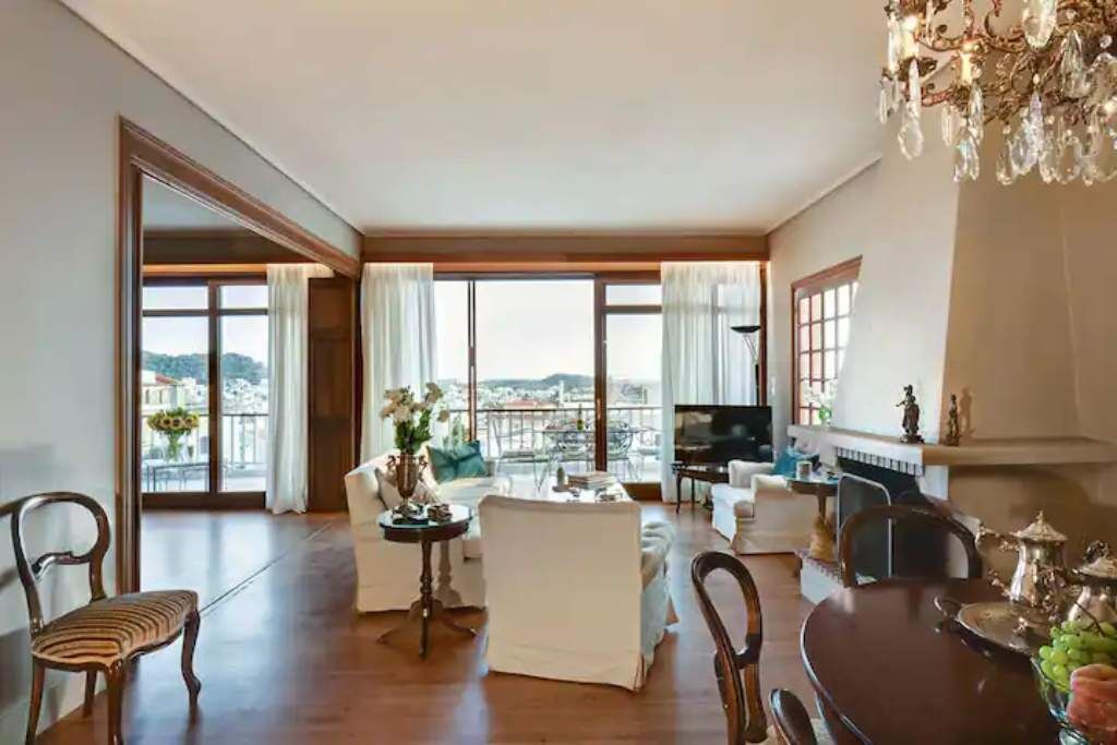 Photo of Livingroom in Vari-Voula-Vouliagmeni