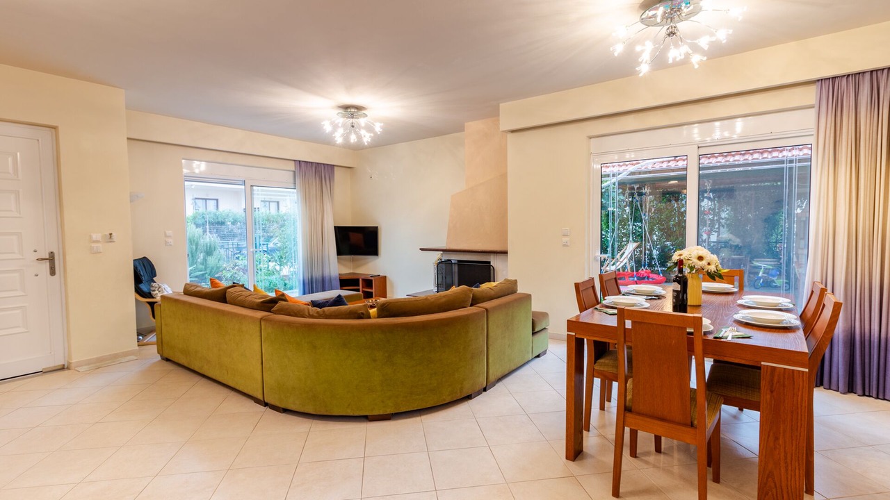Photo of Livingroom in Ialyssos
