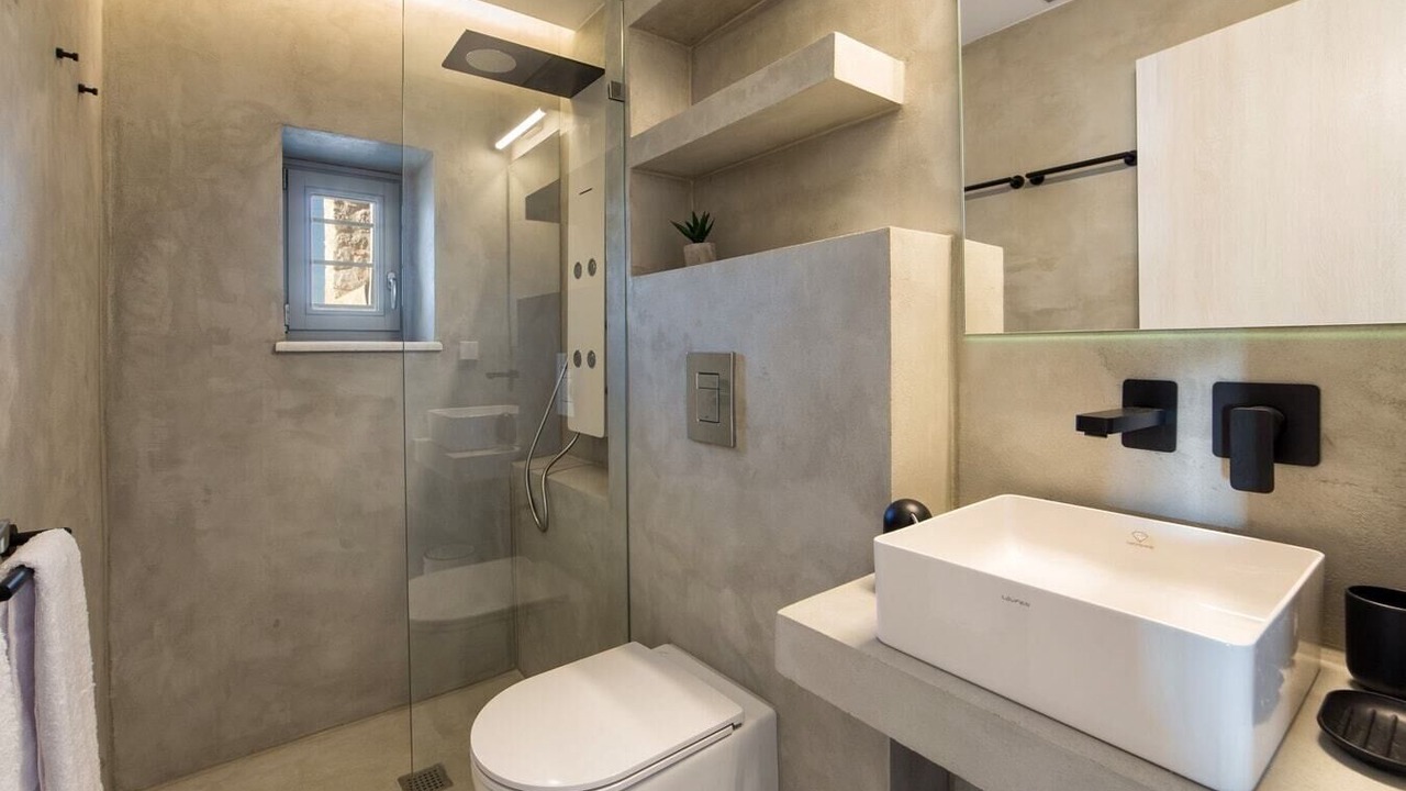 Photo of Bathroom in Paros